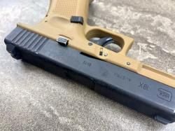 Пистолет пневматический Umarex Glock 19X (металл, подвижный затвор, песочный, CO₂) ВВ 4.5 