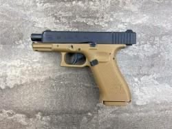 Пистолет пневматический Umarex Glock 19X (металл, подвижный затвор, песочный, CO₂) ВВ 4.5 