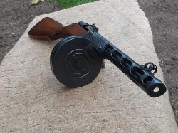 Пистолет-пулемёт охолощённый ППШ-41 1944 года выпуска "Молот-армз" новый.