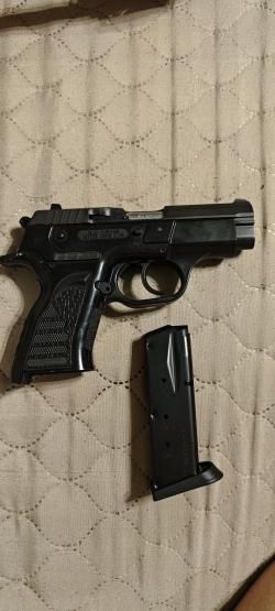 Пистолет TG-1