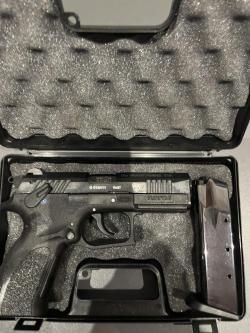 Пистолет травматический Grand Power T10 калибр 10х22Т