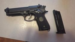 Пистолет  беретта м 92