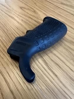 Пистолетная рукоятка DLG Tactical DLG-123 для AR-15