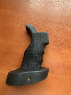 пистолетная рукоятка для AR