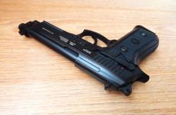 Пневматическая Beretta 92 от Gletcher. Авто огонь. Супер состояние.