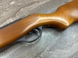 Пневматическая винтовка Baikal МР 512 (металл муфта, дерево, 3 Дж, 4,5 мм) | б/у