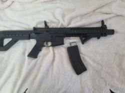  пневматическая винтовка Crosman DPMS SBR Full Auto (M16, ★3 Дж) 4,5 мм 