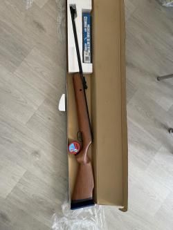 Пневматическая винтовка Crosman Quest1000