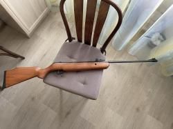 Пневматическая винтовка Crosman Quest1000