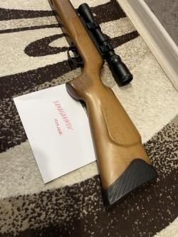 Пневматическая винтовка Crosman Venom 8