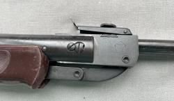 Пневматическая винтовка    ИЖ - 38