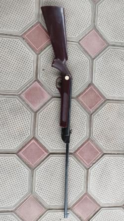 Пневматическая винтовка ИЖ-22