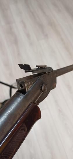 Пневматическая винтовка ИЖ 38-П