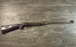 Пневматическая винтовка ИЖ-38 (СССР, пластик, б49841) 4.5 мм