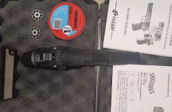 Пневматический пистолет Umarex Walther CP 88 4.5 мм