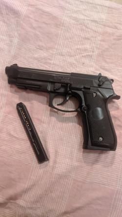  пневматический CO2-пистолет Stalker S92PL (реплика Beretta 92)