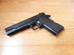 Пневматический Gletcher Colt CLT 1911 4.5 мм (Blowback). С комплектом.