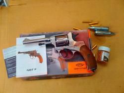 Пневматический глетчер наган хром новый 