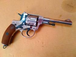 Пневматический глетчер наган хром новый 