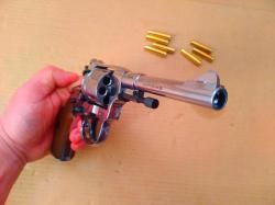 Пневматический глетчер наган хром новый 