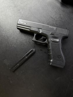 Пневматический Glok 17 Stalker S17