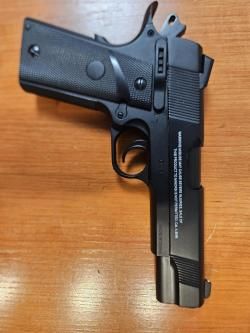 Пневматический Кольт 1911 газовый 4.5мм дуэльная энергия 3 джоуля