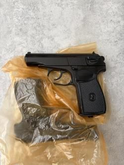 Пневматический MAKAROV Мр654к