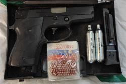 Пневматический пистолет Anics A111