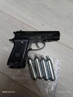 Пневматический пистолет Аникс А-101