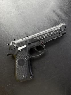 Пневматический пистолет Beretta 92 Stalker S92ME метал
