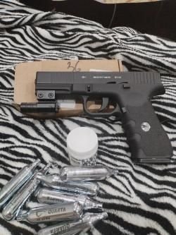 Пневматический пистолет Borner W119 Glock 17 Blowback 4,5 мм
