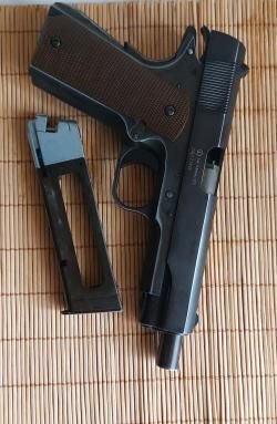 Пневматический пистолет Colt 1911 Borner
