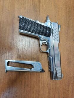 Пневматический пистолет colt 1911 BW