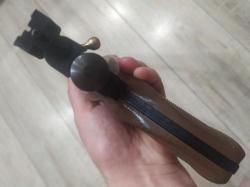 Пневматический пистолет Crosman 1377