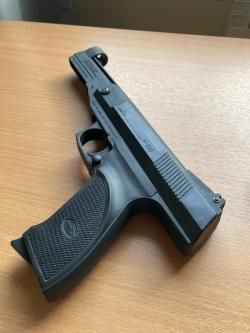 Пневматический пистолет Gamo P-800