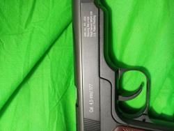 Пневматический пистолет Gletcher APS NBB