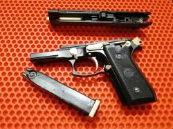 Пневматический пистолет Gletcher BRT 92 FS Auto (Beretta Blowback)