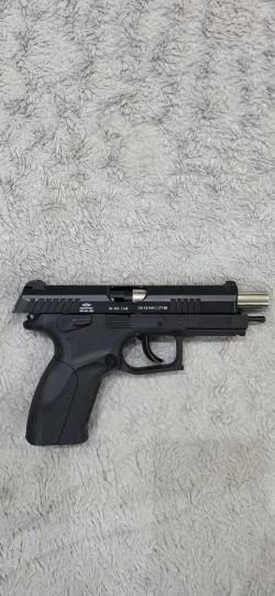 Пневматический пистолет Gletcher GP K100