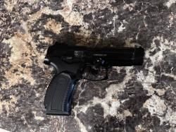 Пневматический пистолет Gletcher Грач MP-443
