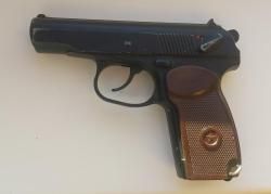 пневматический пистолет Gletcher PM