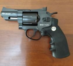 Пневматический пистолет Gletcher SW R25