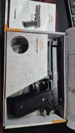 Пневматический пистолет Gletcher TAR 92 Auto 4.5 мм (Beretta 92FS)