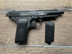 Пневматический пистолет Gletcher TT NBB