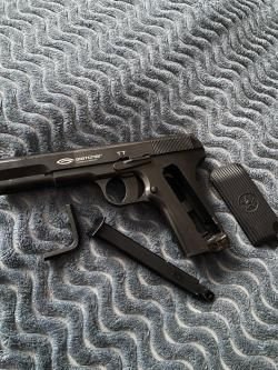 Пневматический пистолет Gletcher TT