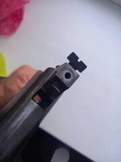 Пневматический пистолет ИЖ-40