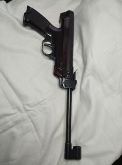 Пневматический пистолет Иж 40