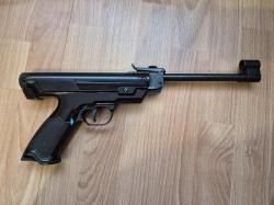 Пневматический пистолет ИЖ-40