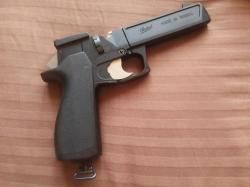 Пневматический пистолет. ИЖ-67