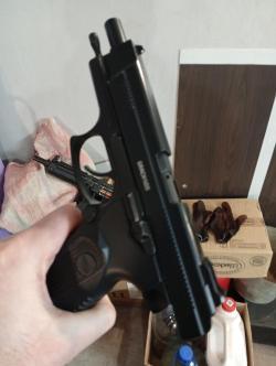 Пневматический пистолет иж мр 654к