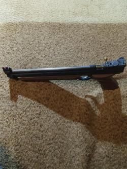 Пневматический пистолет кроссман 1377